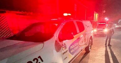 Mulher leva 35 facadas do ex-marido em Santana; agressor está foragido