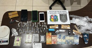 Operação do 7º BPM prende quatro por tráfico e apreende drogas, carro e moto em Porto Grande