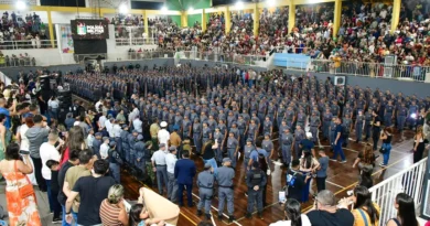 ‘Noite Cinza’ marca nova etapa na formação de 347 soldados da PM: ‘É um novo momento da Segurança Pública do Amapá’, destaca Clécio Luís