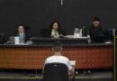 Tribunal do Júri inicia julgamento de acusados de matar homem a pauladas no Muca após quase 10 anos do crime Tribunal do Júri inicia julgamento de acusados de matar homem a pauladas no Muca após quase 10 anos do crime
