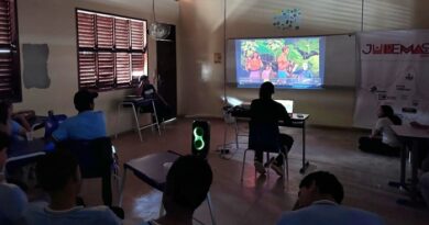 Cine Juremas leva mostra de cinema e direitos humanos a escolas de Macapá e Santana; veja datas Cine Juremas leva mostra de cinema e direitos humanos a escolas de Macapá e Santana; veja datas