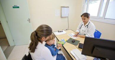 Nova regra exige aprovação em exame do MEC para exercício da medicina no Brasil Nova regra exige aprovação em exame do MEC para exercício da medicina no Brasil