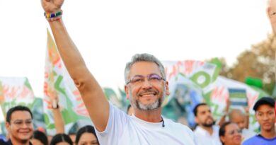 Clécio tem candidatura à reeleição oficializada em convenção da aliança ‘Por Todo o Amapá’ Clécio tem candidatura à reeleição oficializada em convenção da aliança ‘Por Todo o Amapá’