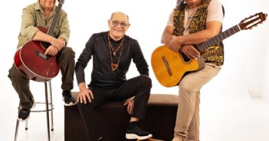 Cancioneiros do Amapá: Amadeu Cavalcante, Osmar Júnior e Zé Miguel iniciam turnê nacional gratuita Cancioneiros do Amapá: Amadeu Cavalcante, Osmar Júnior e Zé Miguel iniciam turnê nacional gratuita