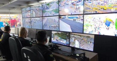 Reconhecimento facial aciona alerta e termina com duas prisões na Expofeira 2026 Reconhecimento facial aciona alerta e termina com duas prisões na Expofeira 2026