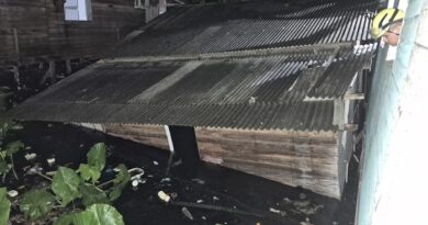 Casa desaba e imóvel vizinho é interditado em área de ponte de Santana Casa desaba e imóvel vizinho é interditado em área de ponte de Santana