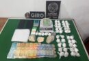 Giro localiza drogas e balanças de precisão em casa investigada por tráfico na zona norte de Macapá; duas pessoas foram presas Giro localiza drogas e balanças de precisão em casa investigada por tráfico na zona norte de Macapá; duas pessoas foram presas