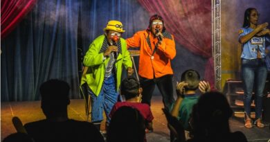 Agenda Cultural: fim de semana tem circo, roda de samba, lançamento de livro e celebração dos 66 anos da Banda Sayonara Agenda Cultural: fim de semana tem circo, roda de samba, lançamento de livro e celebração dos 66 anos da Banda Sayonara