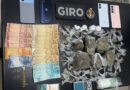 Suspeito é preso embalando drogas e adolescente apreendida durante ação do Giro na zona sul de Macapá; VÍDEO