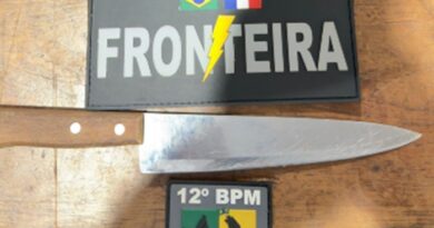 Com faca na cintura, suspeito de invadir residência é localizado e preso pela PM em Oiapoque; VÍDEO