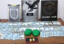 Mulher é presa com drogas, R$ 7 mil e barras de ouro avaliadas em mais de R$ 140 mil no Centro de Macapá Mulher é presa com drogas, R$ 7 mil e barras de ouro avaliadas em mais de R$ 140 mil no Centro de Macapá