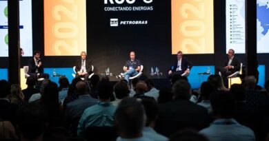 Amapá leva oportunidades na área de petróleo e gás para feira internacional no Rio de Janeiro Amapá leva oportunidades na área de petróleo e gás para feira internacional no Rio de Janeiro