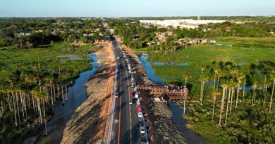 Travessia ambiental: nova rota é entregue e facilita acesso entre zonas Oeste e Norte de Macapá Travessia ambiental: nova rota é entregue e facilita acesso entre zonas Oeste e Norte de Macapá