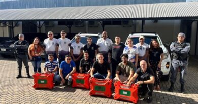 TRE inicia deslocamento de equipes de apoio para garantir suporte às eleições em áreas remotas do Amapá TRE inicia deslocamento de equipes de apoio para garantir suporte às eleições em áreas remotas do Amapá