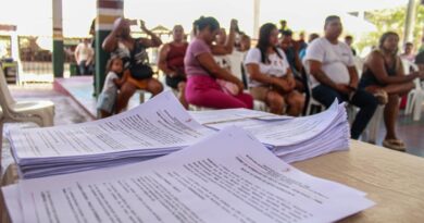 Macapá entrega 106 permissões e fortalece regularização de empreendedores da Feira do Novo Horizonte Macapá entrega 106 permissões e fortalece regularização de empreendedores da Feira do Novo Horizonte