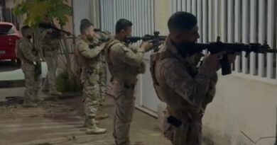 Operação ‘Queda Livre’ mira organização criminosa que usava drones para enviar drogas e celulares ao Iapen Operação ‘Queda Livre’ mira organização criminosa que usava drones para enviar drogas e celulares ao Iapen
