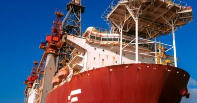 Petrobras confirma mais uma descoberta de petróleo em mesmo poço na costa do Amapá Petrobras confirma mais uma descoberta de petróleo em mesmo poço na costa do Amapá