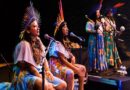 Suraras do Tapajós: primeiro grupo de carimbó formado por mulheres indígenas realiza shows gratuitos em Macapá Suraras do Tapajós: primeiro grupo de carimbó formado por mulheres indígenas realiza shows gratuitos em Macapá